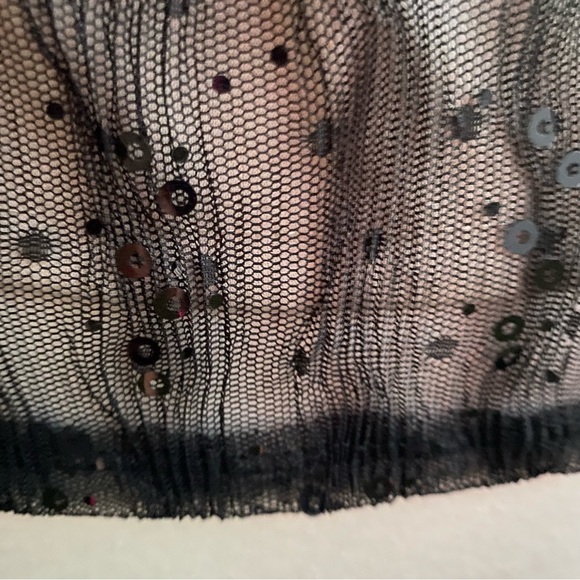 AB Studio Shimmering About Sleeveless Top - Picture 12 of 16